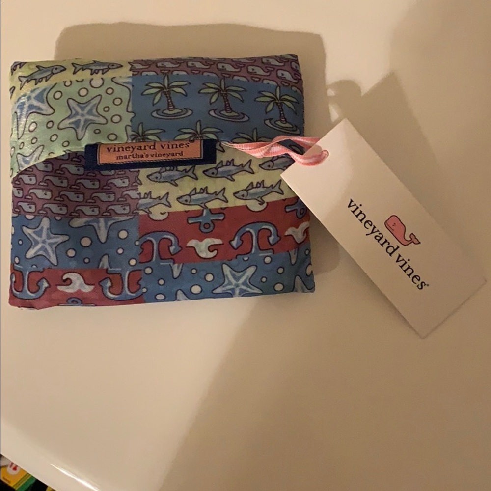 Brand new vineyard vines bag